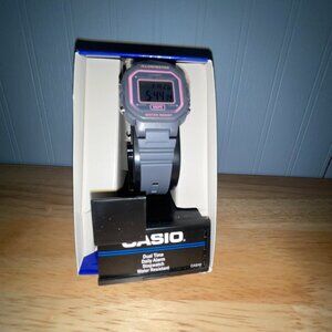 Casio Illuminator Digital Women Pink Gray Day Date New Battery 3284-LA-20WH